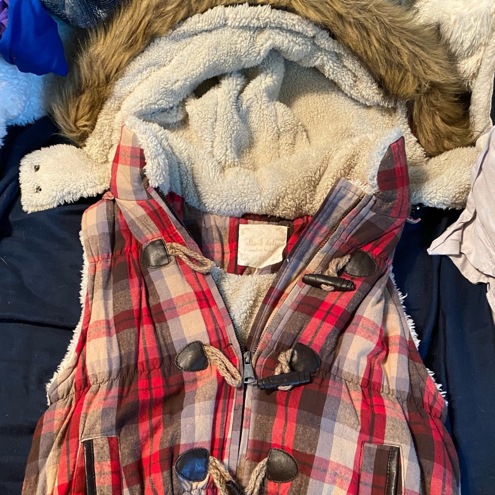 Fluffy vest